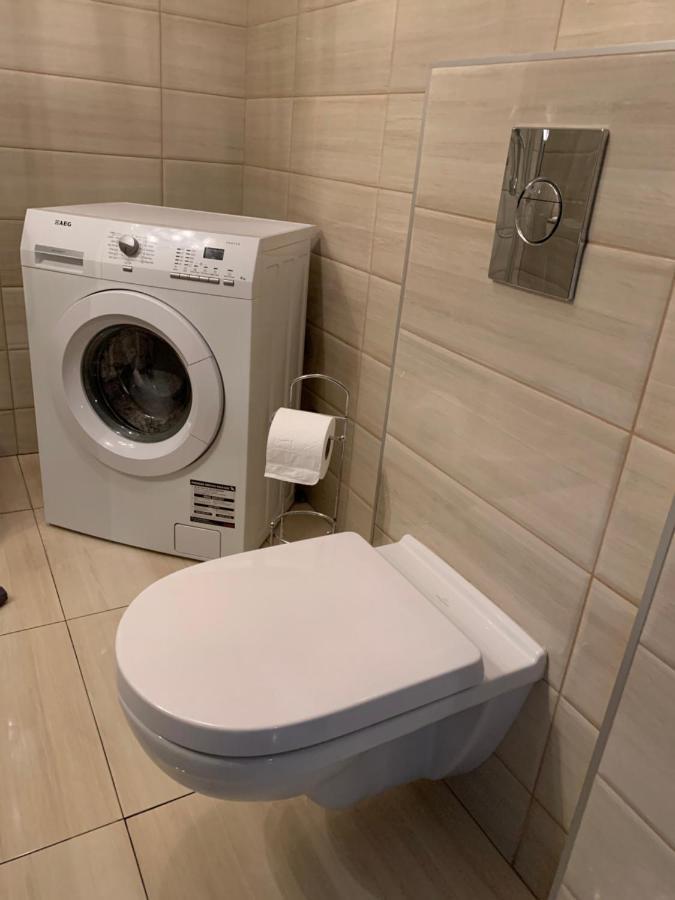 Near Station Apartment فيلنيوس المظهر الخارجي الصورة
